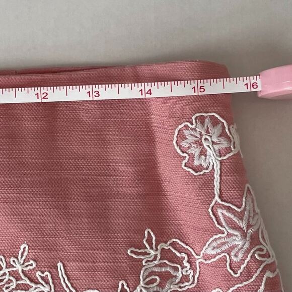 LOFT Cotton Pink and White Floral Embroidered Pencil Skirt / Mini Skirt, 8 - Picture 13 of 14